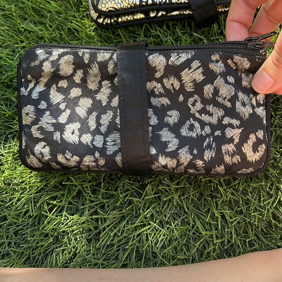 Maggie B clutches - Picture 3 of 7